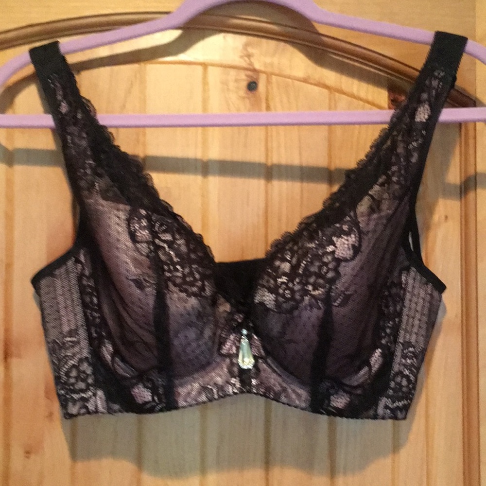 Never been worn underwire bra